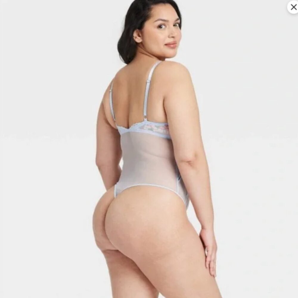 Auden Light Blue Floral Lace Bodysuit - Picture 5 of 5